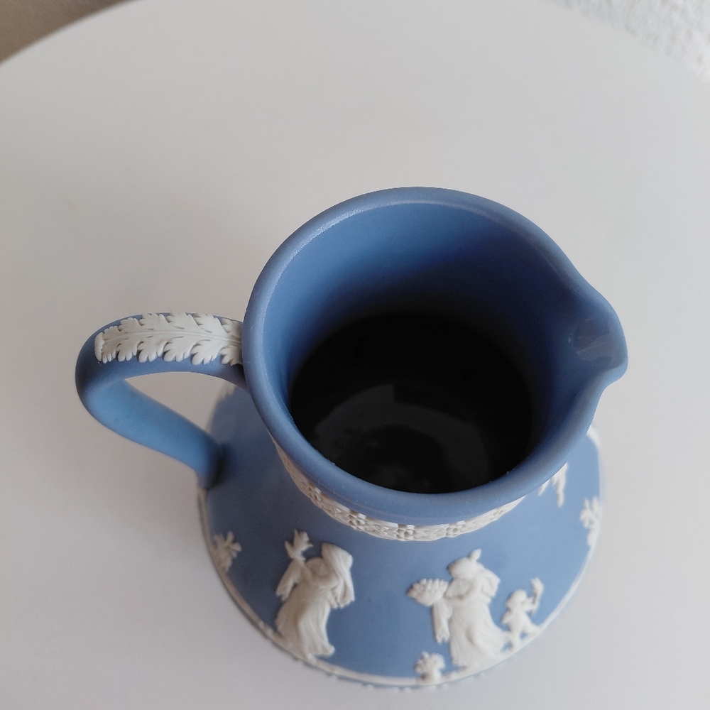 MC Antique Wedgwood Jasperware 5 " Tall Pitcher Etruscan Blue Classic - Picture 4 of 16